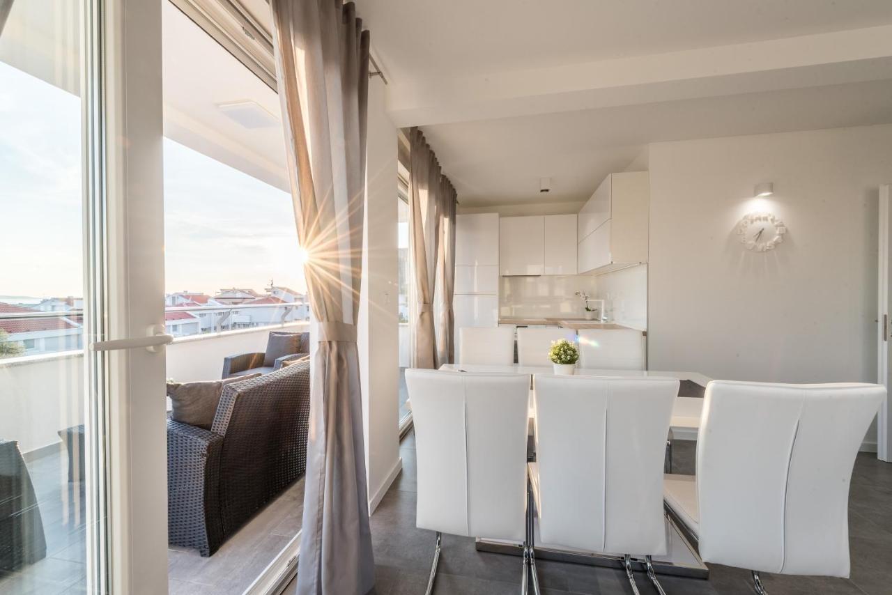 Villa Magnifica Apartments With Pool Novalja Exterior foto